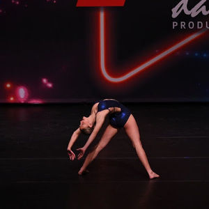 Meet your Posher, Emmanuelle